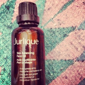 jurlique face oil izzy